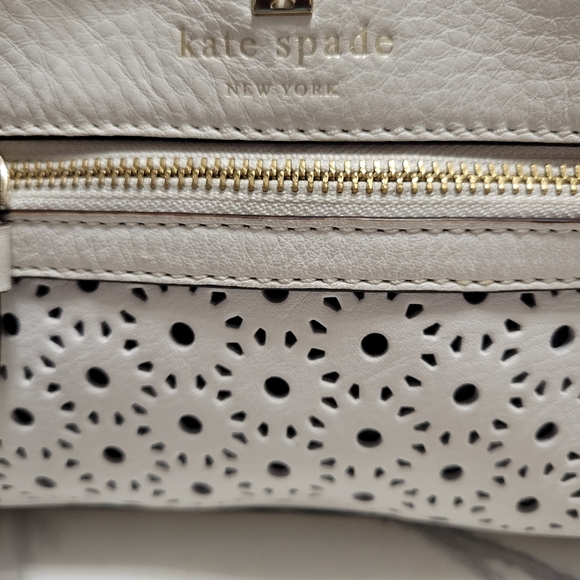 Kate Spade Pebbled Leather Perri Lane Crossbody - Picture 4 of 5